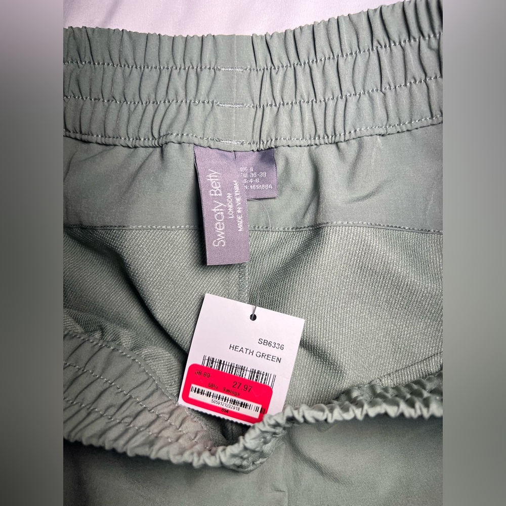 Sweaty Betty High Rise Summit Hiking Short | S NWT - Picture 6 of 7